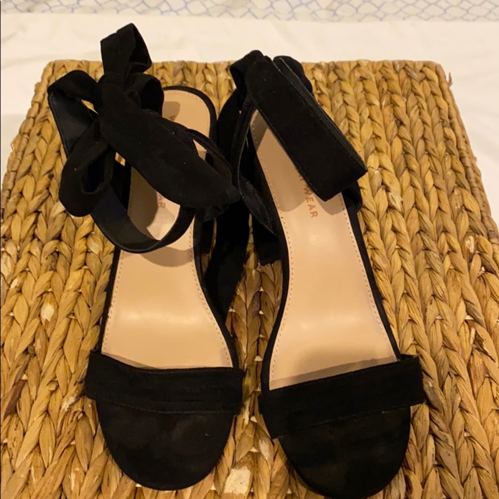Who What Wear Black strappy heels